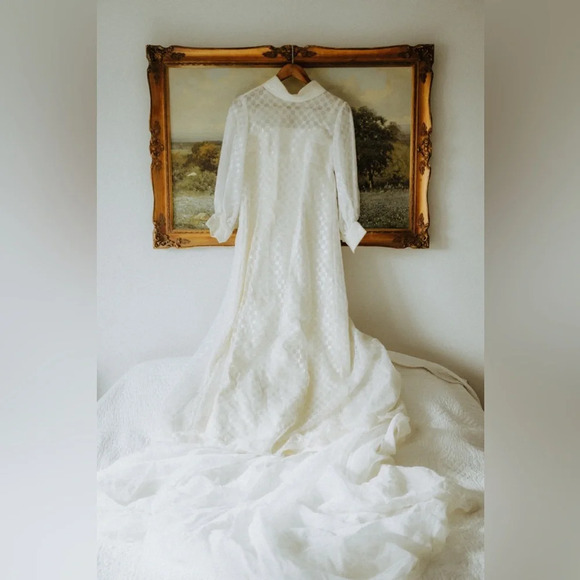 1960s handmade vogue pattern and wedding dress - Picture 1 of 15
